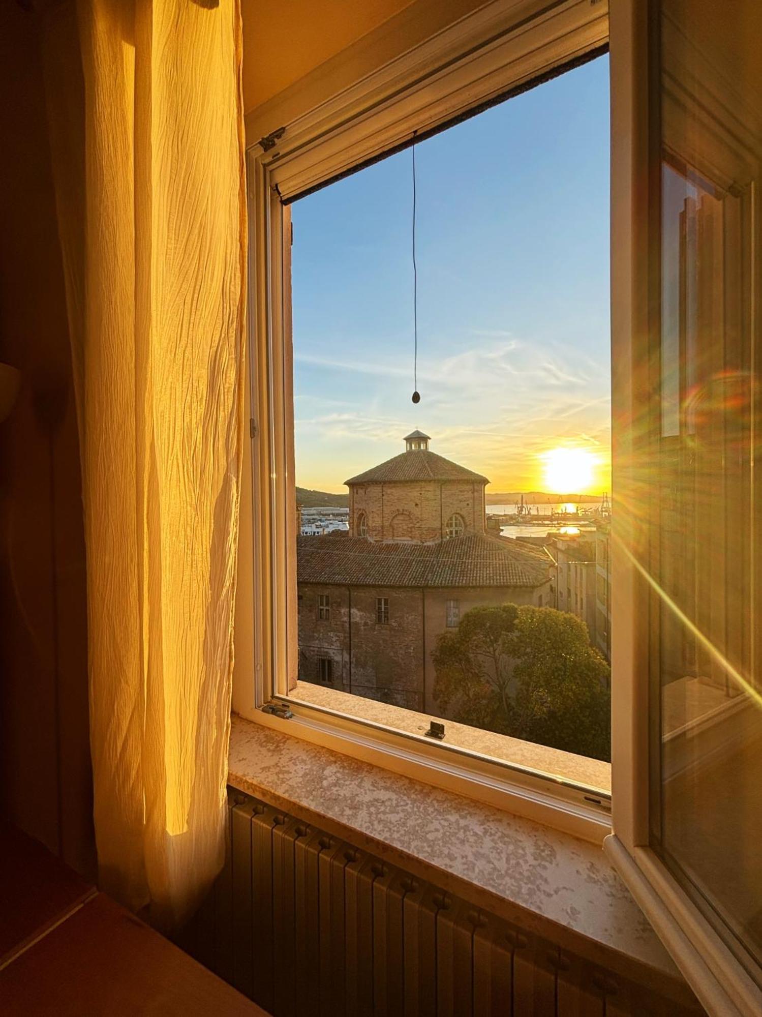 Domus Mirabilis Homestay Ancona Exterior foto